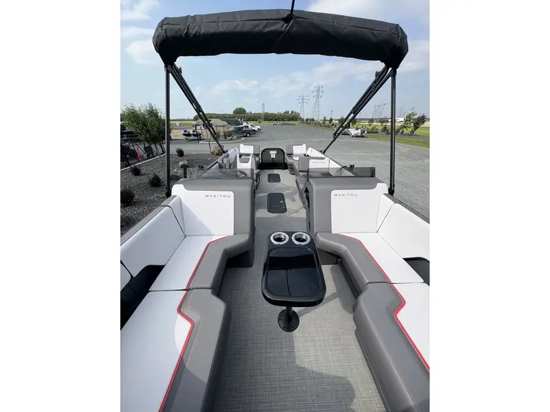 2025 Manitou Cruise 22 Switchback Stealth Rotax 150 & Trailer thumbnail 6