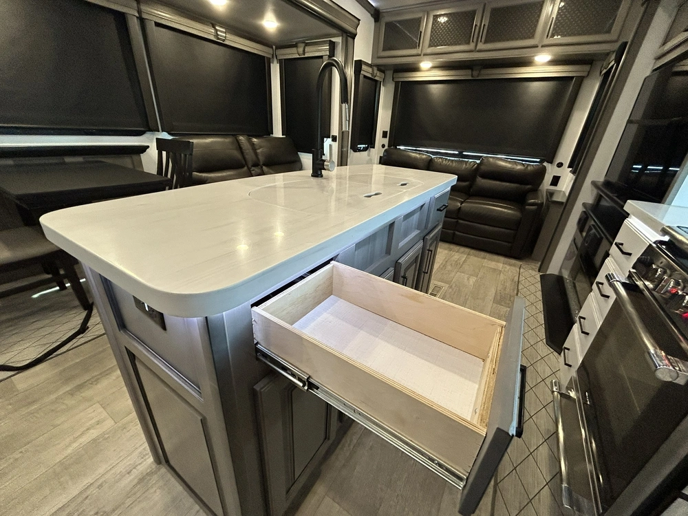 Keystone Rv Montana 3121rl 2022 alt