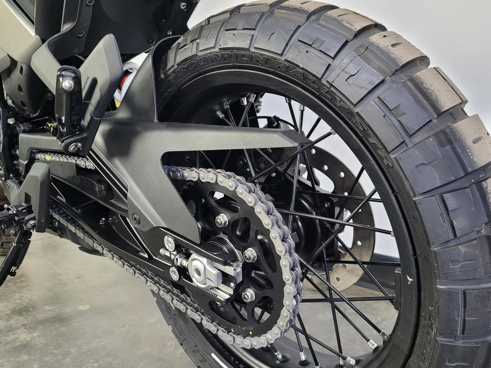 2024 Husqvarna Svartpilen 401 *0.99% Sur 60 Mois alt