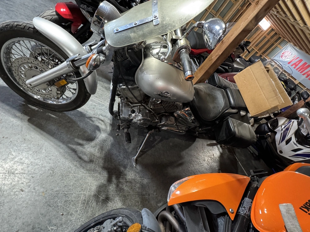 Yamaha Xvs1100 V-star 1100 Custom 2002