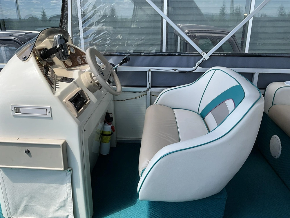 Playbuoy Calypso 2000 alt