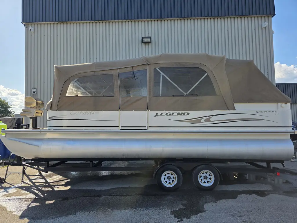 2007 Legend BAYSHORE 24