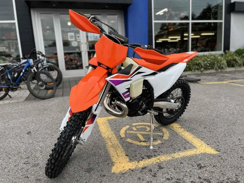 2024 KTM 250 XC thumbnail 2