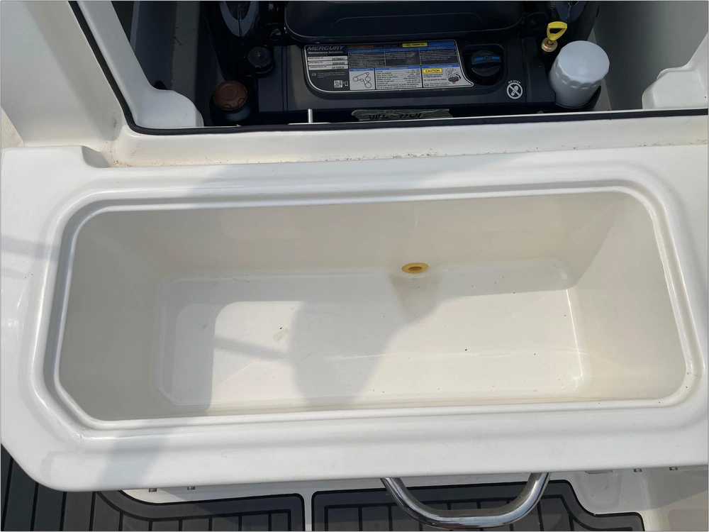 2022 Bayliner Vr5 alt