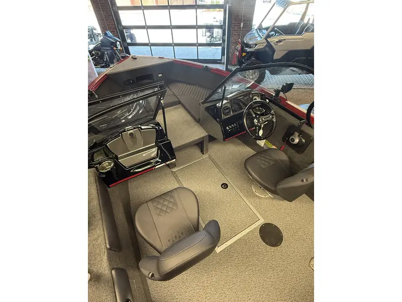 Legend 17 XT + 90 ELPT 4S Merc & Trailer pkg 2026