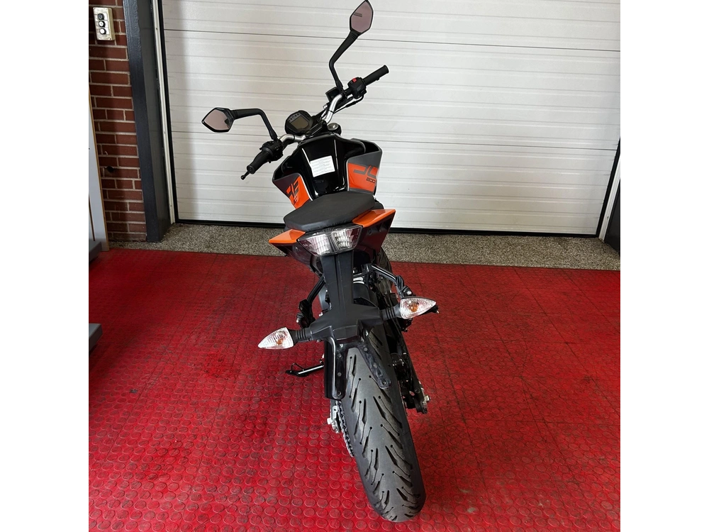 2023 Ktm 200 Duke alt