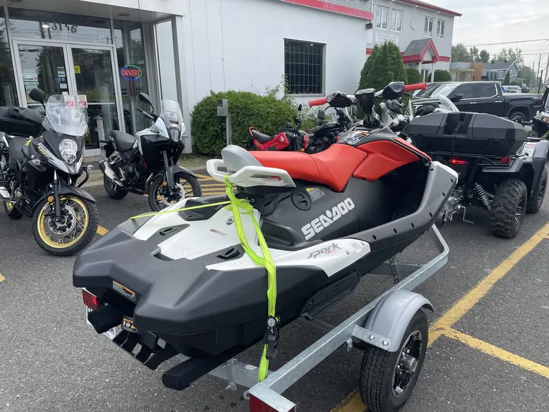 2025 SEA-DOO SPARK TRIXX 3 PLACES