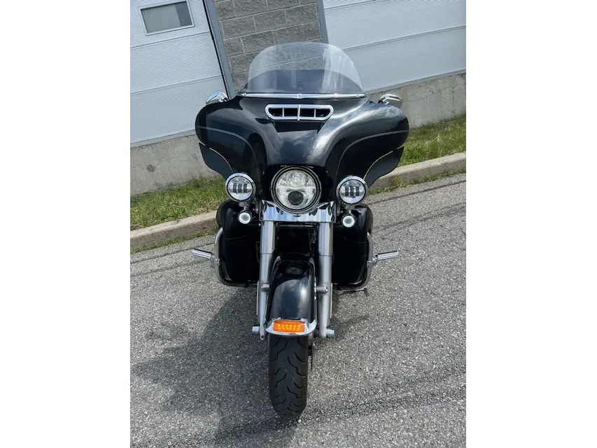 2016 Harley-Davidson FLHTCU Electra Glide UltraFLHTCU