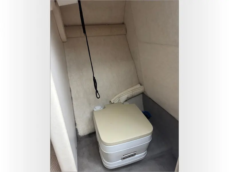 2007 Sea Ray 215 Weekender All-In-Pricing*