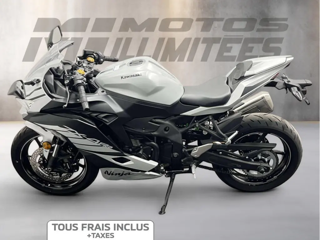 2025 Kawasaki NINJA ZX-4RR