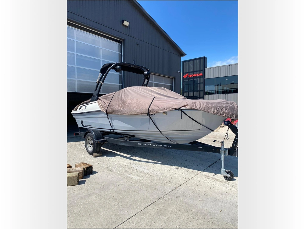 2022 Bayliner Vr4 alt