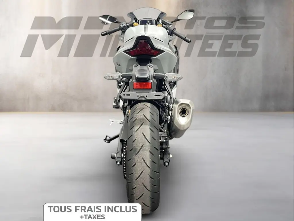 2025 Kawasaki NINJA ZX-4RR