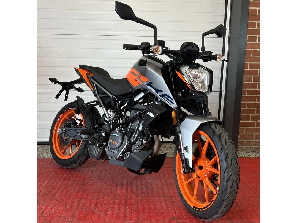 2023 Ktm 200 Duke alt
