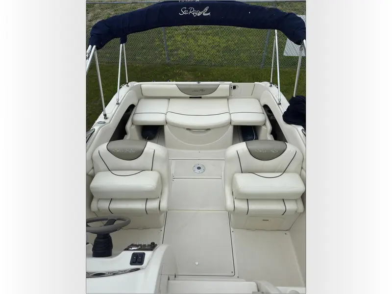 2007 Sea Ray 215 Weekender All-In-Pricing*