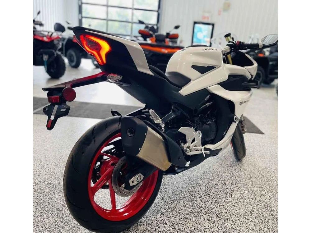 Cfmoto 450 Ss 2025 alt