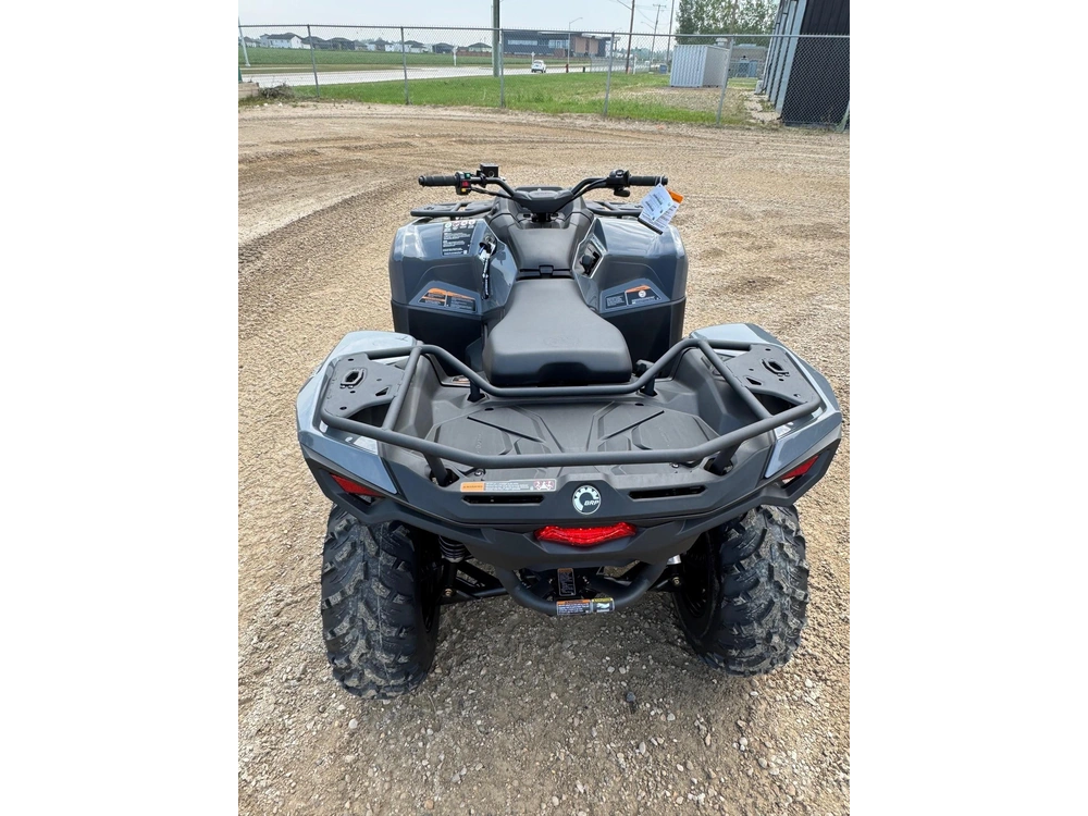 2025 Can-am Outlander 700 alt