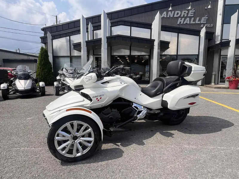 2017 Can-Am F3 LIMITED