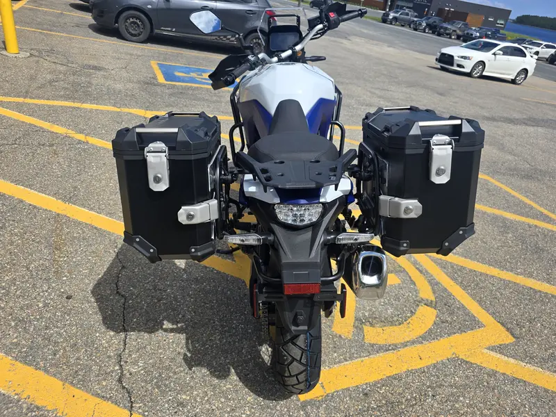 2025 Suzuki V-STROM 800DE thumbnail 6