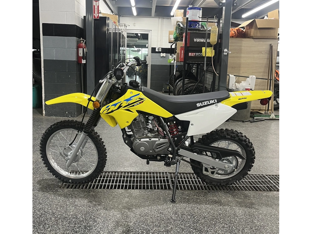 2025 Suzuki Dr-z125 alt