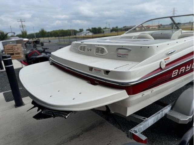 2011 Other Bayliner 195 alt