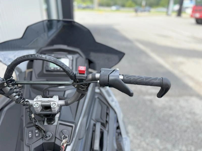 Polaris 850 Pro Rmk 155 Slash 2024 alt