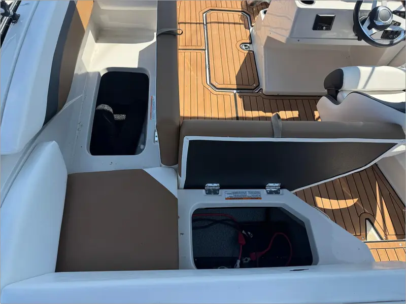 2024 Starcraft SVX OB 171 CLEARANCE PRICED