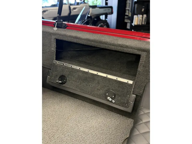 Legend 18 XT + 90 ELPT 4S Merc & Trailer pkg 2026