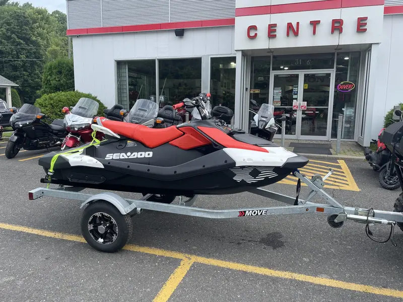 2025 SEA-DOO SPARK TRIXX 3 PLACES