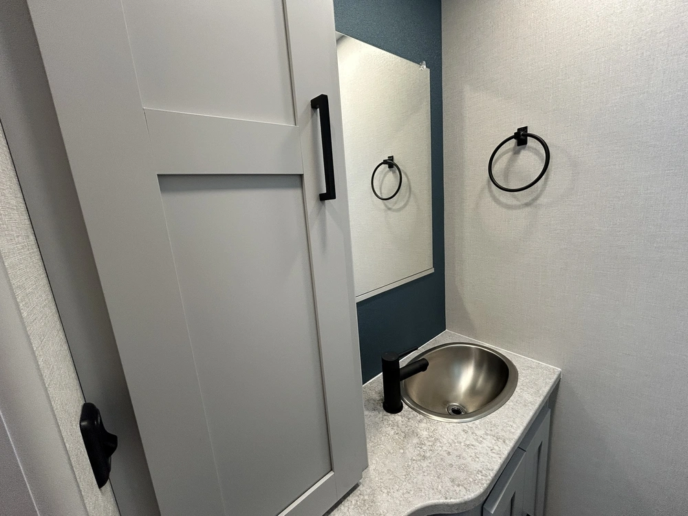 Coachmen Pursuit 27xpsf 2025 alt