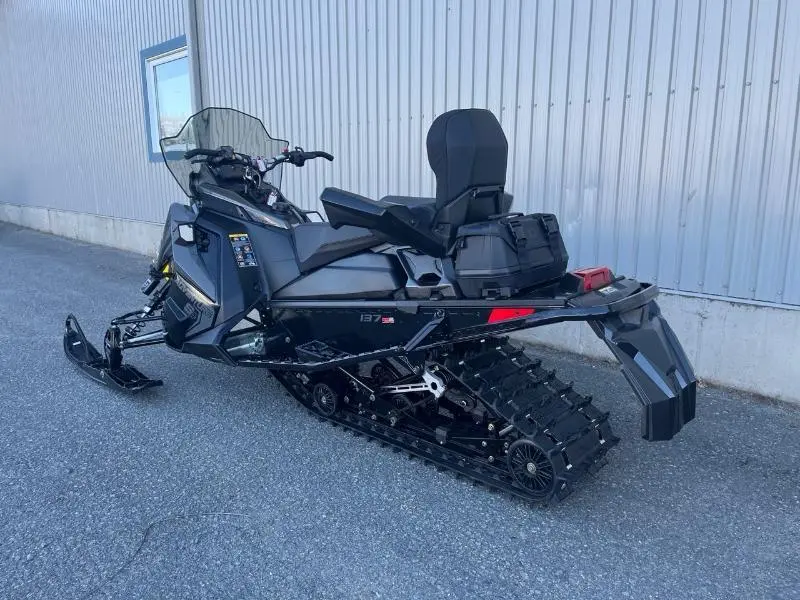 2025 Polaris PROSTAR S4 INDY ADVENTURE 137