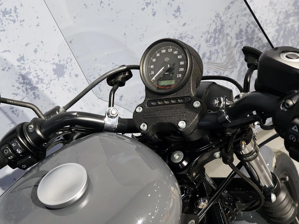 Harley-davidson Sportster Iron 883 Xl883n 2022 alt
