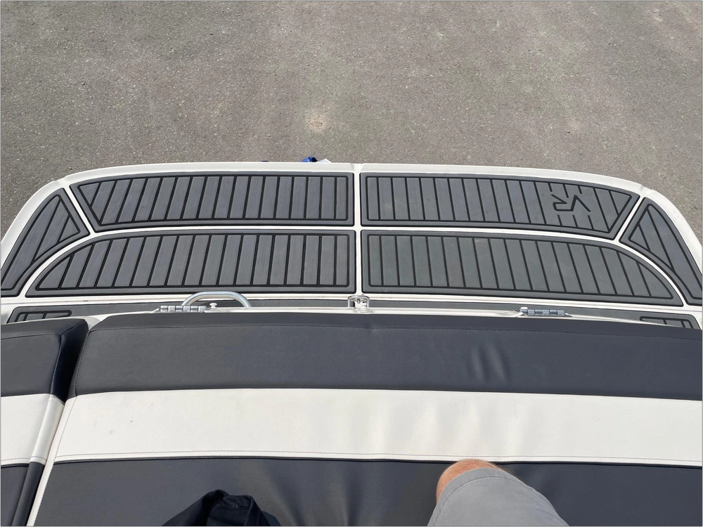 2022 Bayliner Vr5 alt