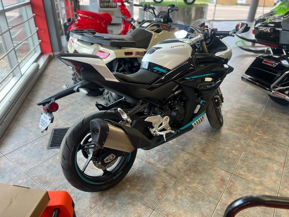 Cfmoto 450 Ss 2023 alt