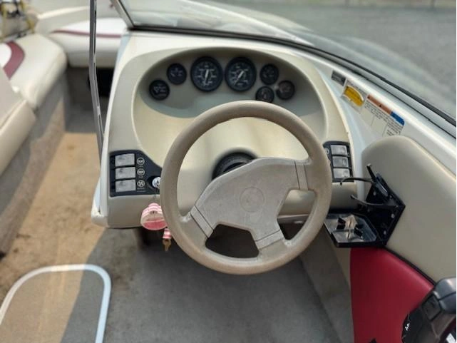 2011 Other Bayliner 195 alt