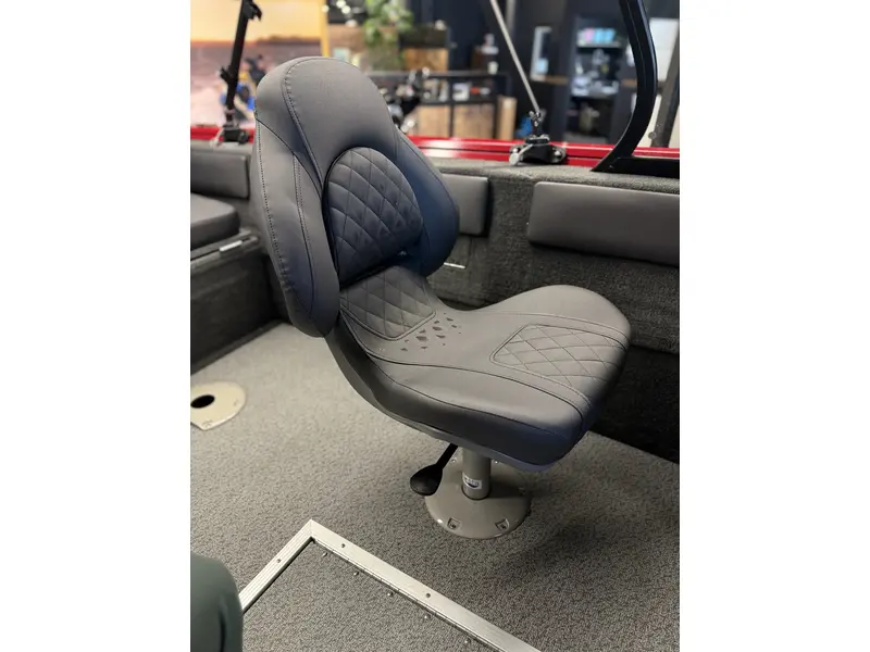 Legend 18 XT + 90 ELPT 4S Merc & Trailer pkg 2026