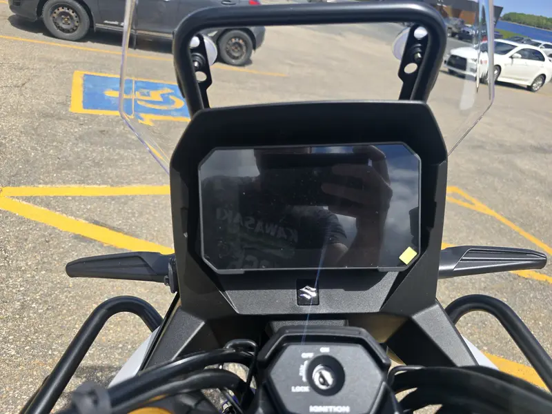 2025 Suzuki V-STROM 800DE thumbnail 13