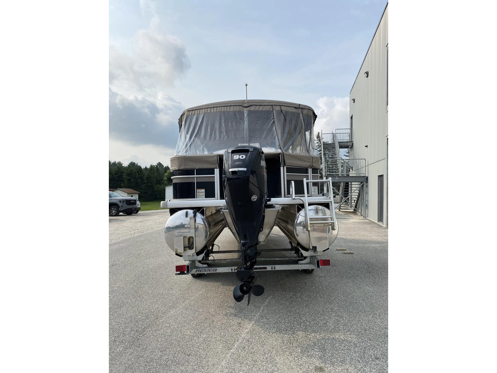 2017 Princecraft Sportfisher 23-2rs alt