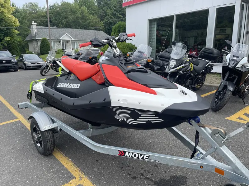 2025 SEA-DOO SPARK TRIXX 3 PLACES