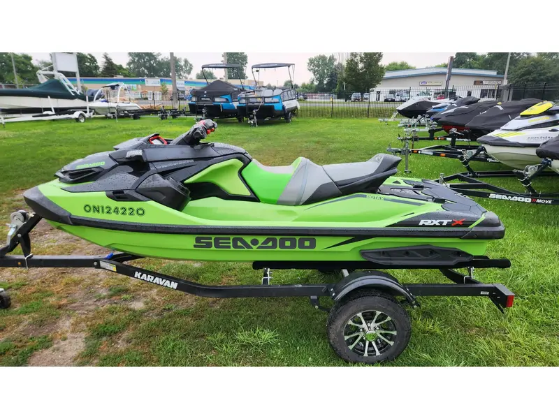 2020 Sea-Doo RXT X 300