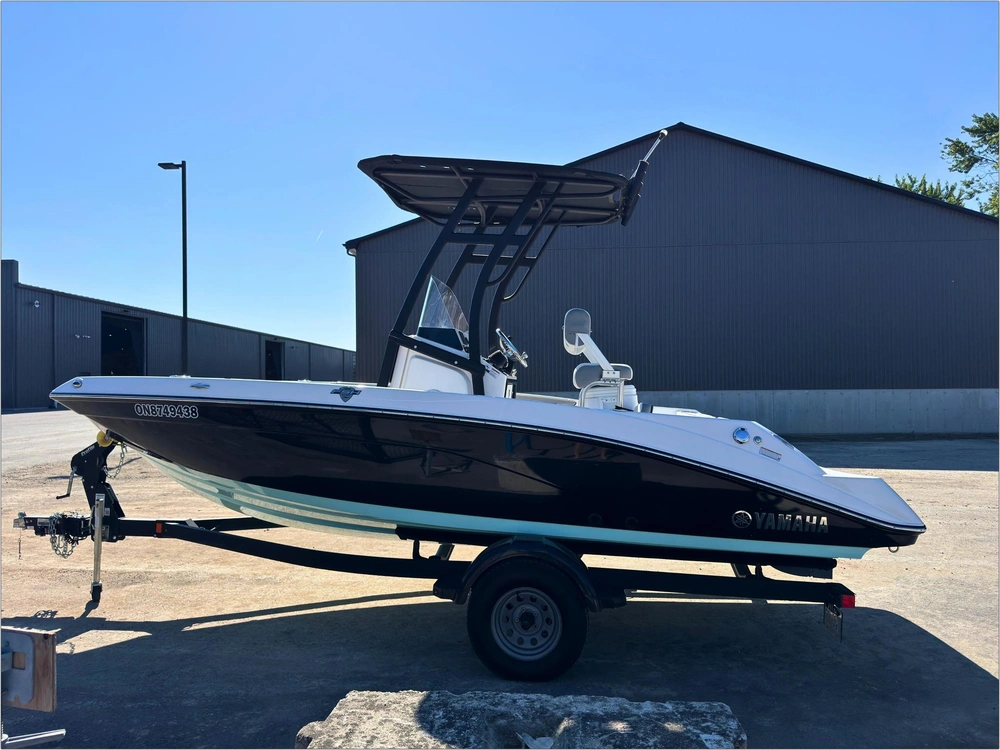 2023 Yamaha 195 Fsh alt