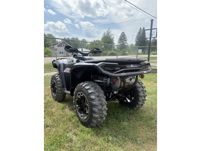 2025 Can-Am OUT XT 1000