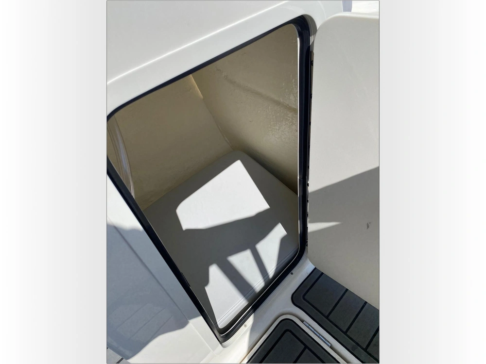 2022 Bayliner Vr4 alt