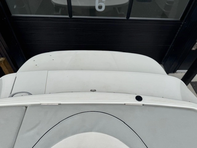 2011 Other Bayliner 195 alt