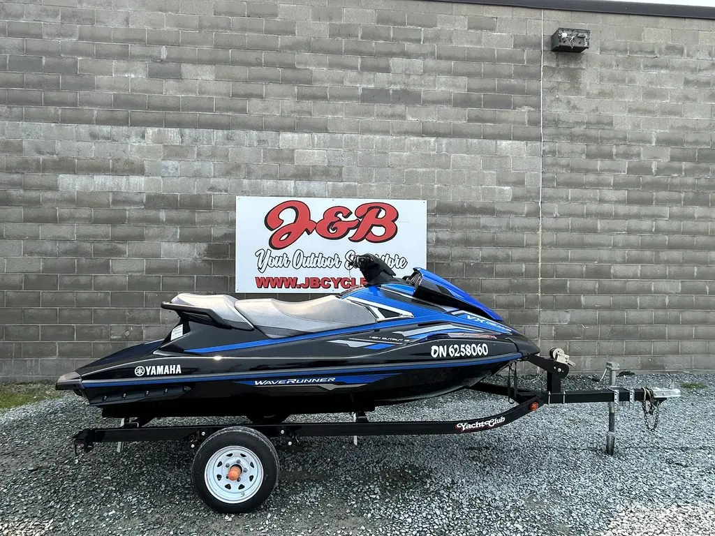 2018 Yamaha VX DELUXE