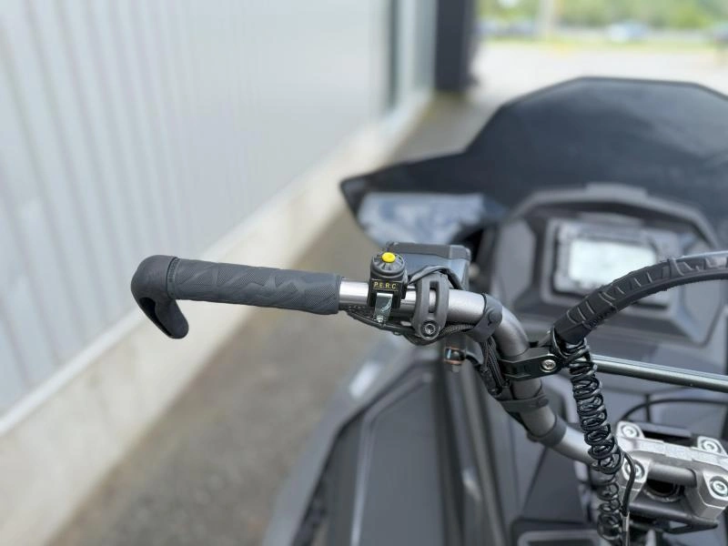 Polaris 850 Pro Rmk 155 Slash 2024 alt