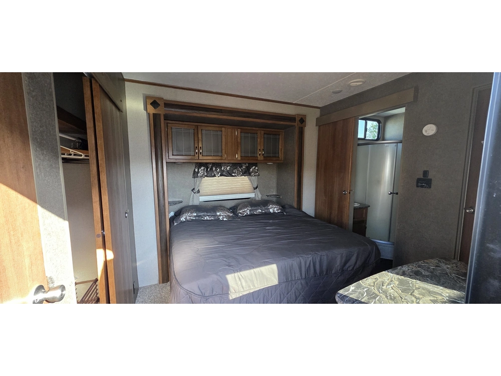 Keystone Rv Residence 40mkts 2018 alt