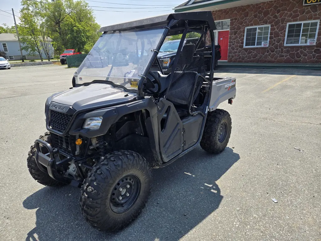 2022 Honda PIONEER 520 