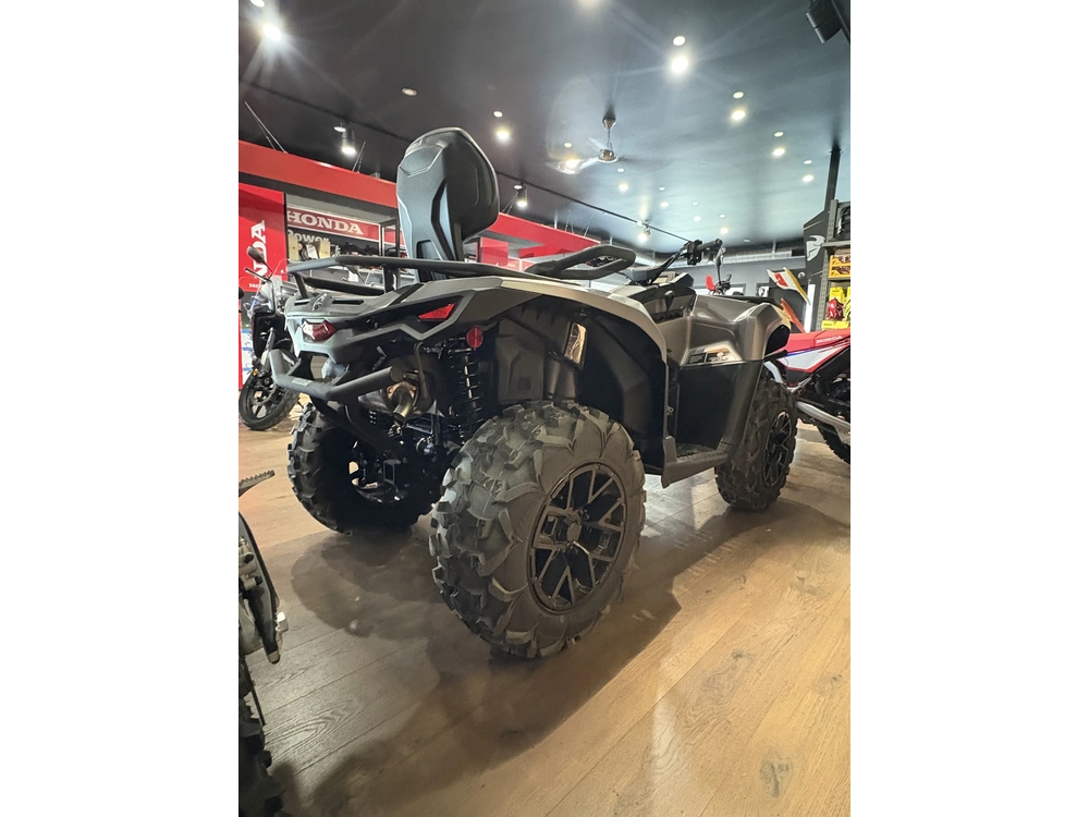 2025 Can-am Out Max Xt 700 alt