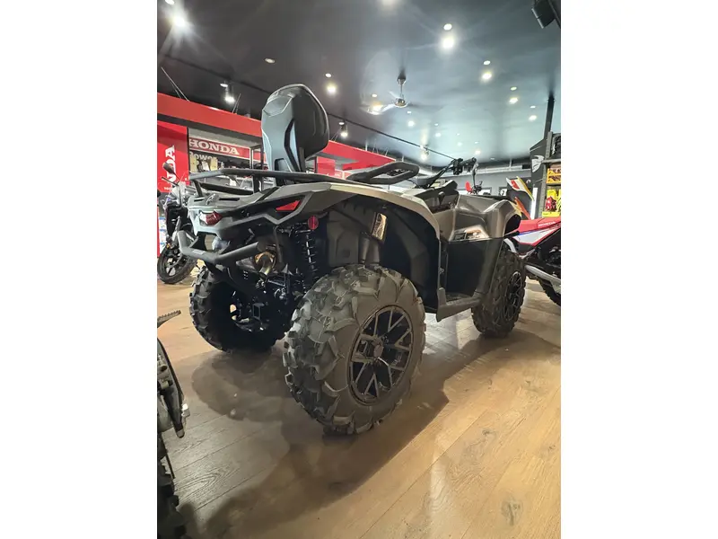 2025 Can-Am OUT MAX XT 700