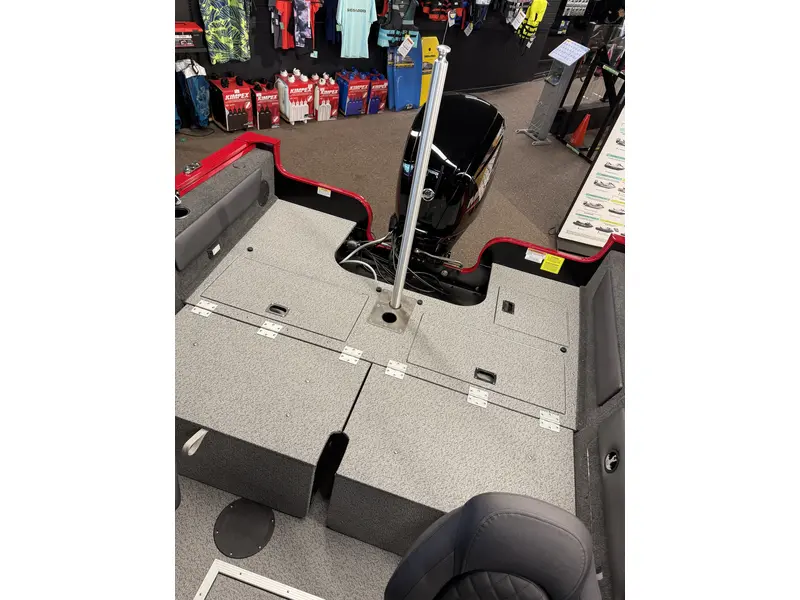 Legend 18 XT + 90 ELPT 4S Merc & Trailer pkg 2026